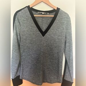 V-neck sweater with black accents